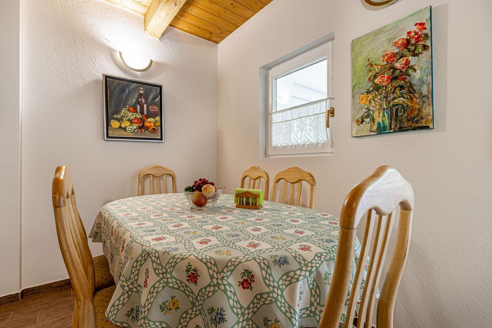 Ladybug House With Whirlpool - Happy Rentals Fokovci Buitenkant foto