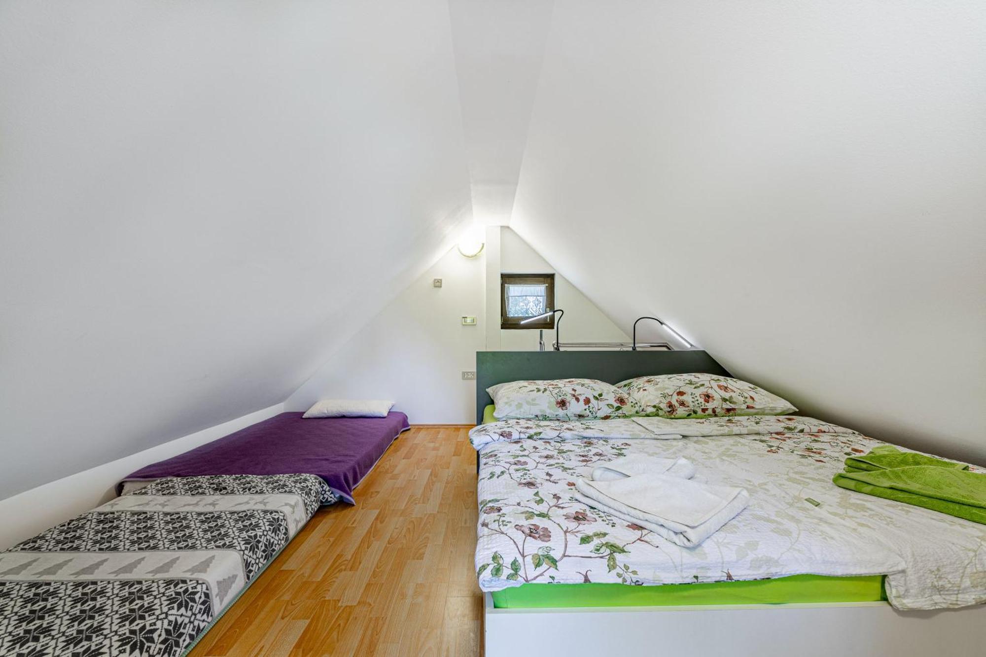 Ladybug House With Whirlpool - Happy Rentals Fokovci Buitenkant foto